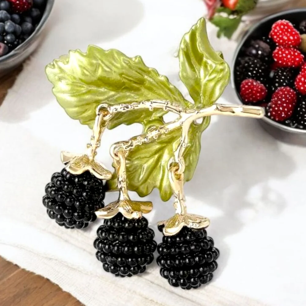 Articulated Black Berry Brooch